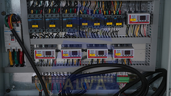 Log Debarking Machine 9