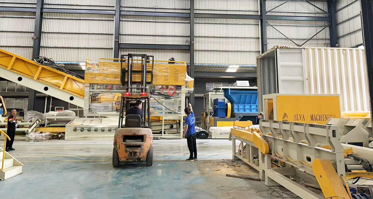 `Veneer peeling machine and wood‑strip peeling machine complete unit assembly`
