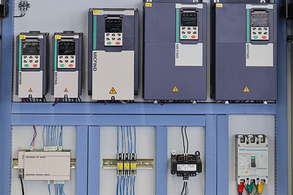 Precision Rotary Veneer Lathe