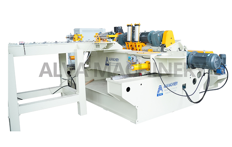 veneer peeling machine