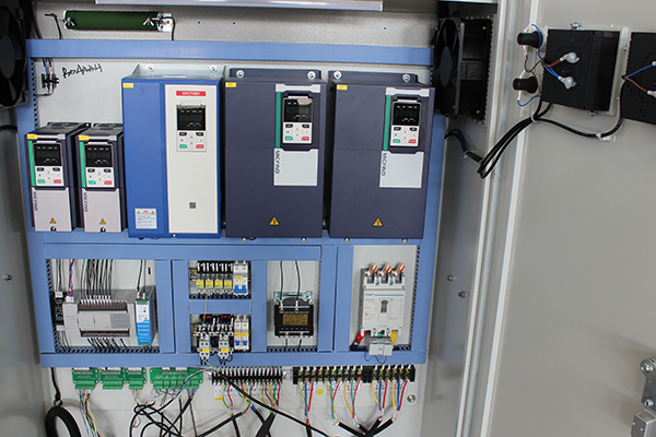 Precision Rotary Veneer Lathe